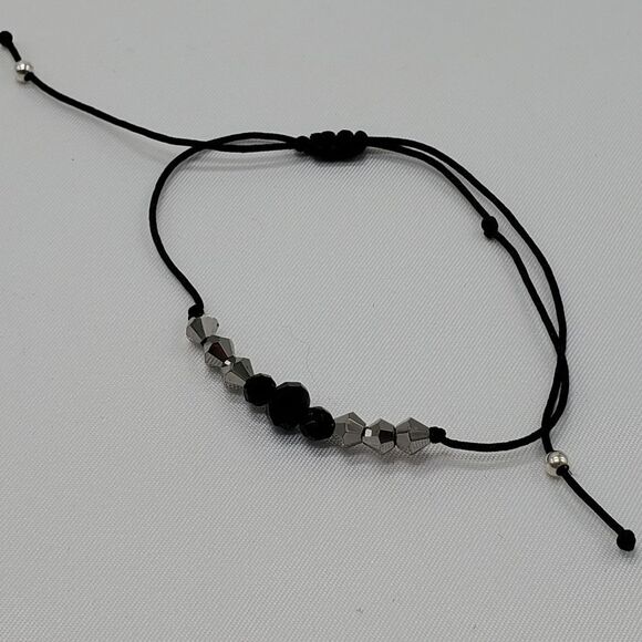 💚Beaded Bracelet Strands Set of 3 - Picture 4 of 4